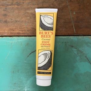 NEW Burt’s Bees Foot Creme